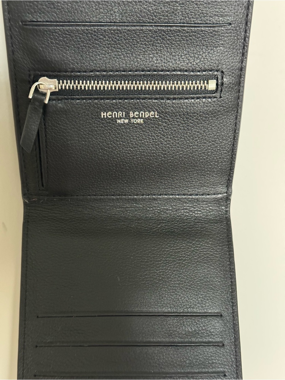 Henri Bendel Uptown Organizer Wallet/Crossbody Bag - Picture 6 of 8